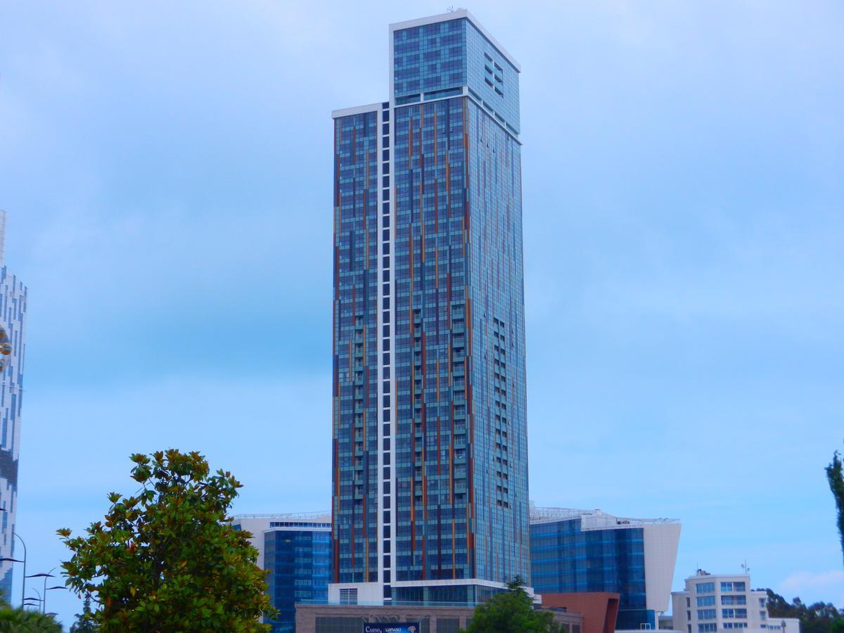 Mimino Apartment Deluxe First Line บาทูมิ ภายนอก รูปภาพ