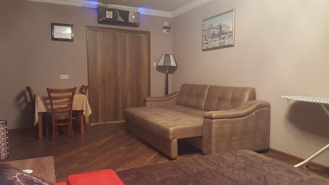 Mimino Apartment Deluxe First Line บาทูมิ ภายนอก รูปภาพ