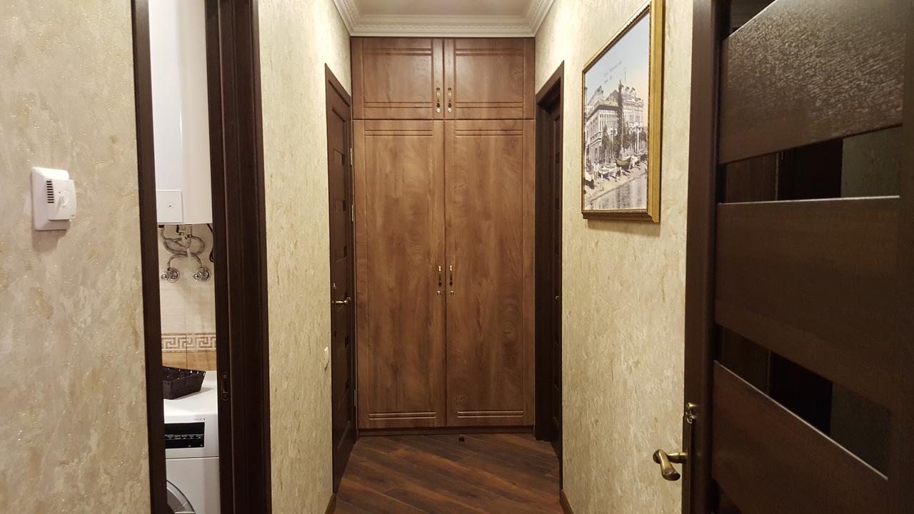Mimino Apartment Deluxe First Line บาทูมิ ภายนอก รูปภาพ